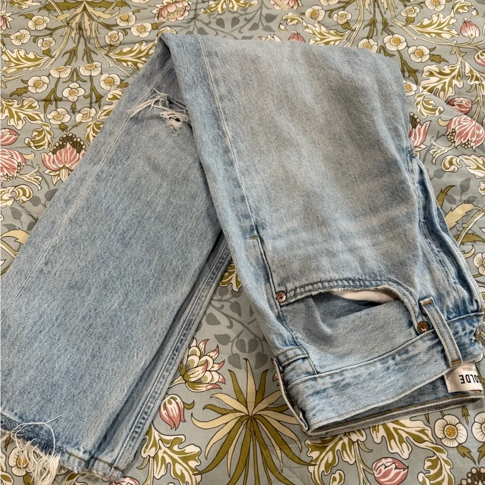 Agolde Riley High Rise Jeans- Light Wash - Picture 5 of 6